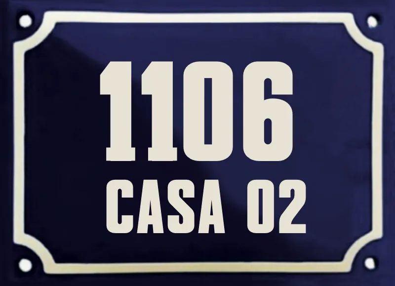 Placa esmaltada azul-marinho: 1106, casa 02